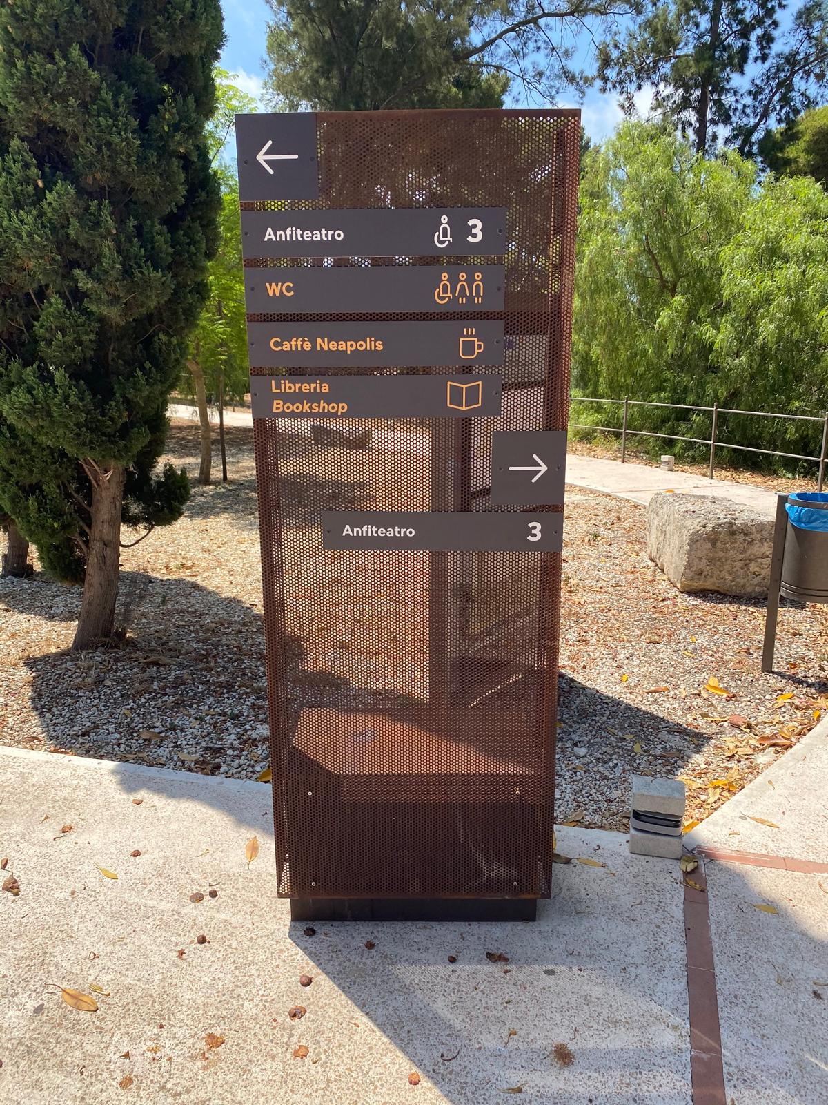 Segnaletica Sito Archeologico Neapolis- Siracusa